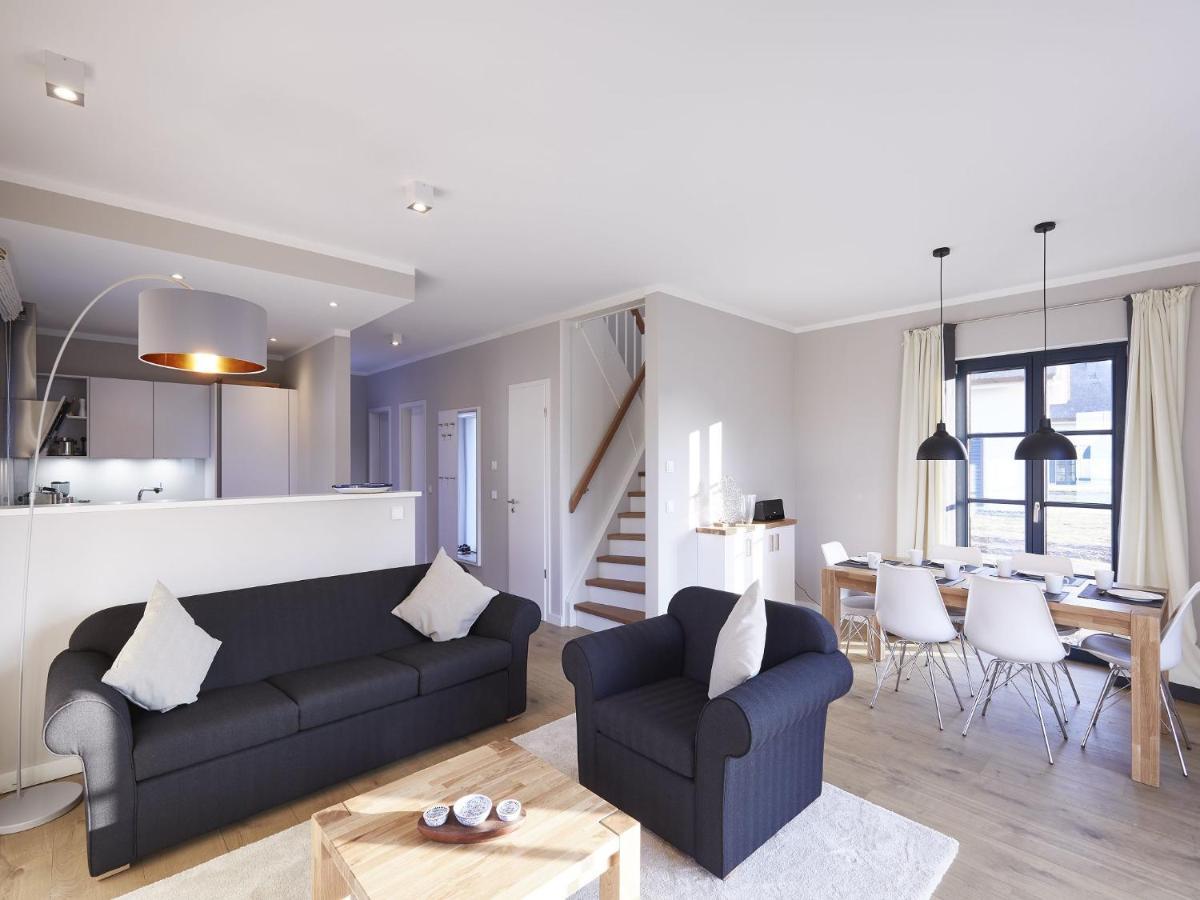 Reetland Am Meer - Premium Reetdachvilla Mit 3 Schlafzimmern, Sauna Und Kamin F07 Dranske Buitenkant foto